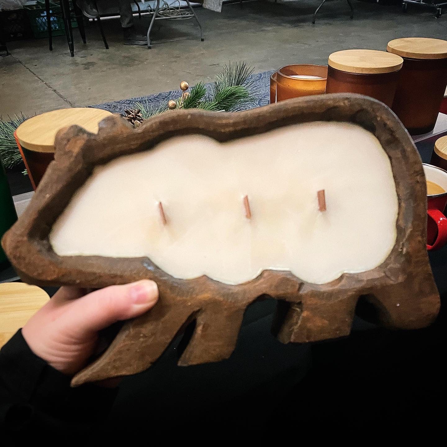 98906885 26C4 4B5F B336 7AE117A5B03F